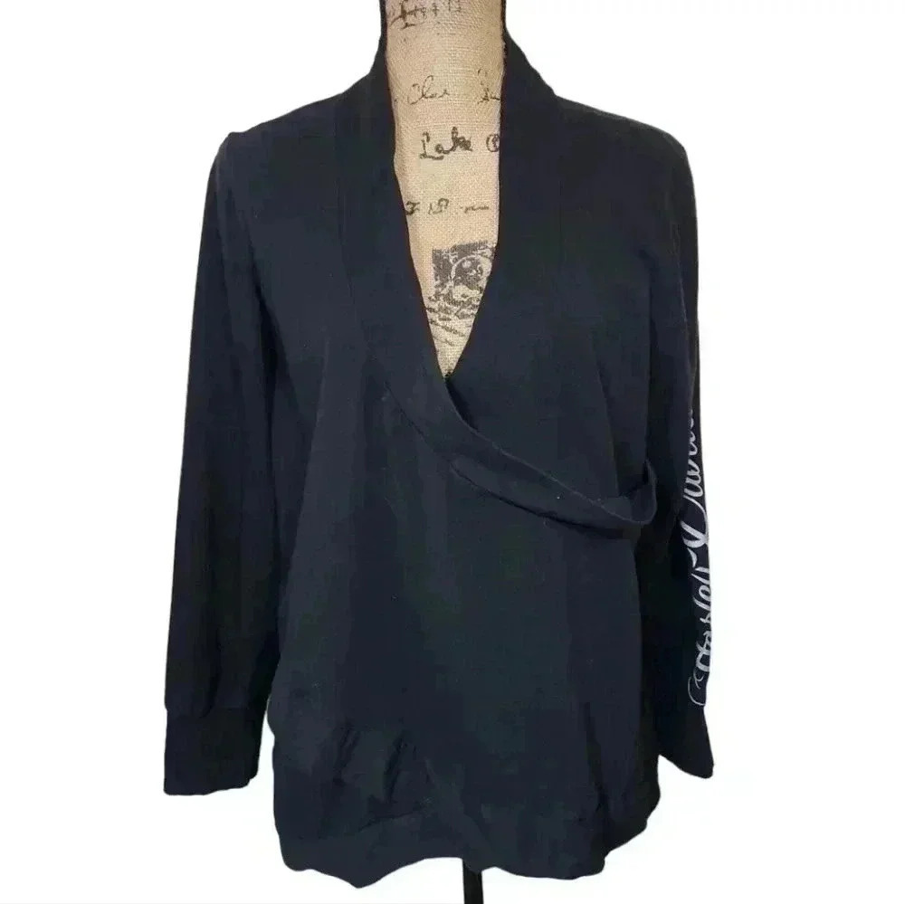 Harley Davidson Womens Wrap Ruffled bottom long sleeve blouse. Size 1x - Picture 3 of 9